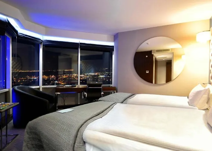 Ramada Encore By Wyndham Izmir