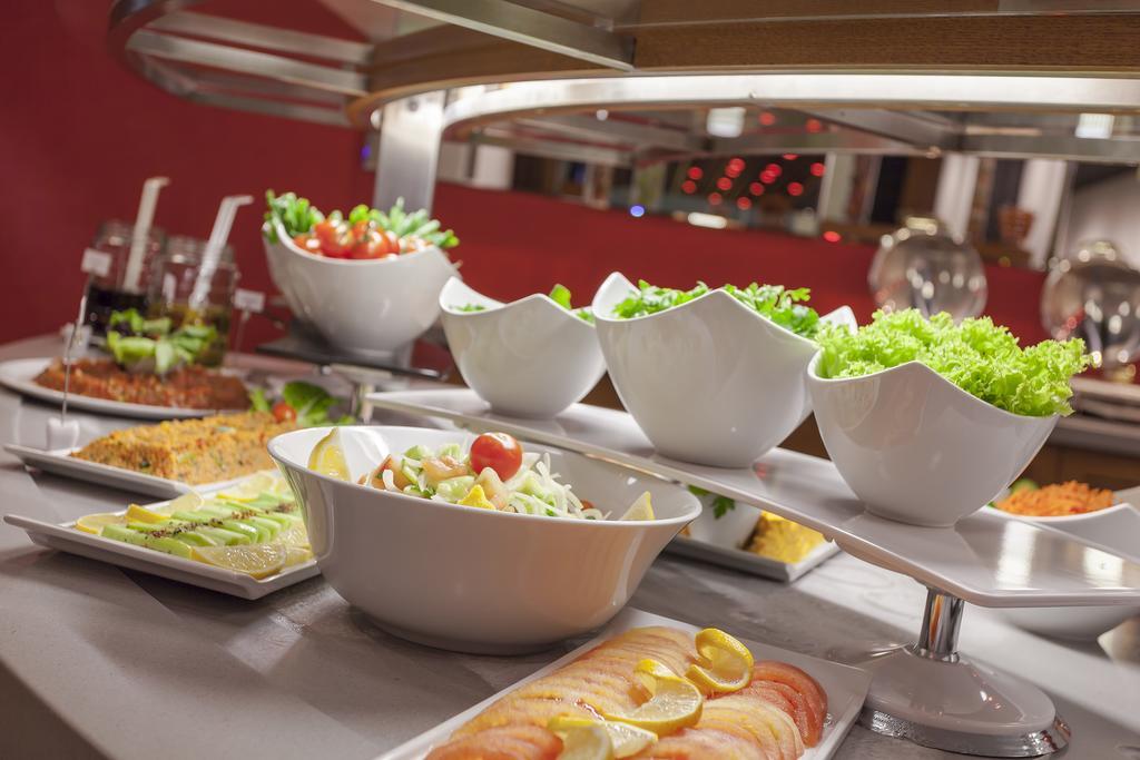 Ramada Encore By Wyndham İzmir