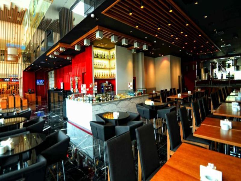 Отель Ramada Encore By Wyndham 4*