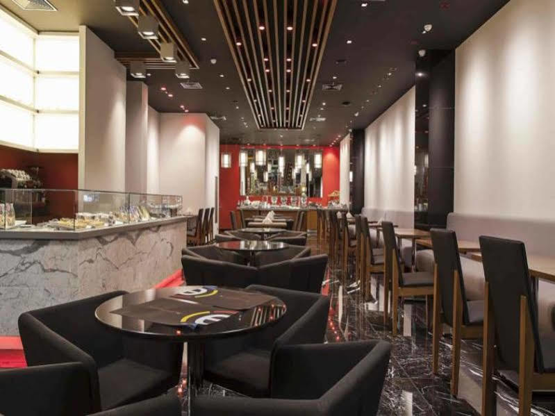 Отель Ramada Encore By Wyndham 4*