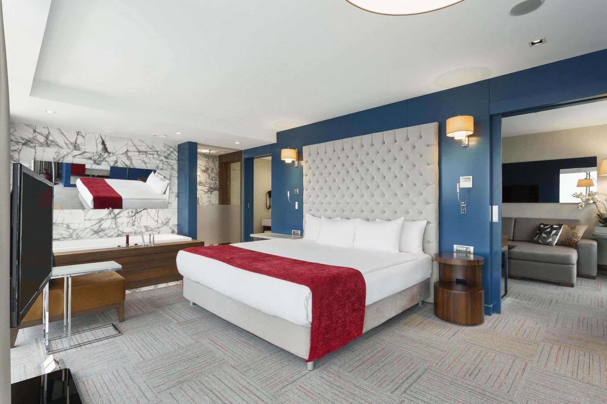 Ramada Encore By Wyndham Измир